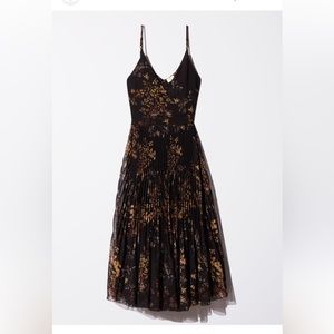 Aritzia floral print Beaune pleated wrap midi dress
